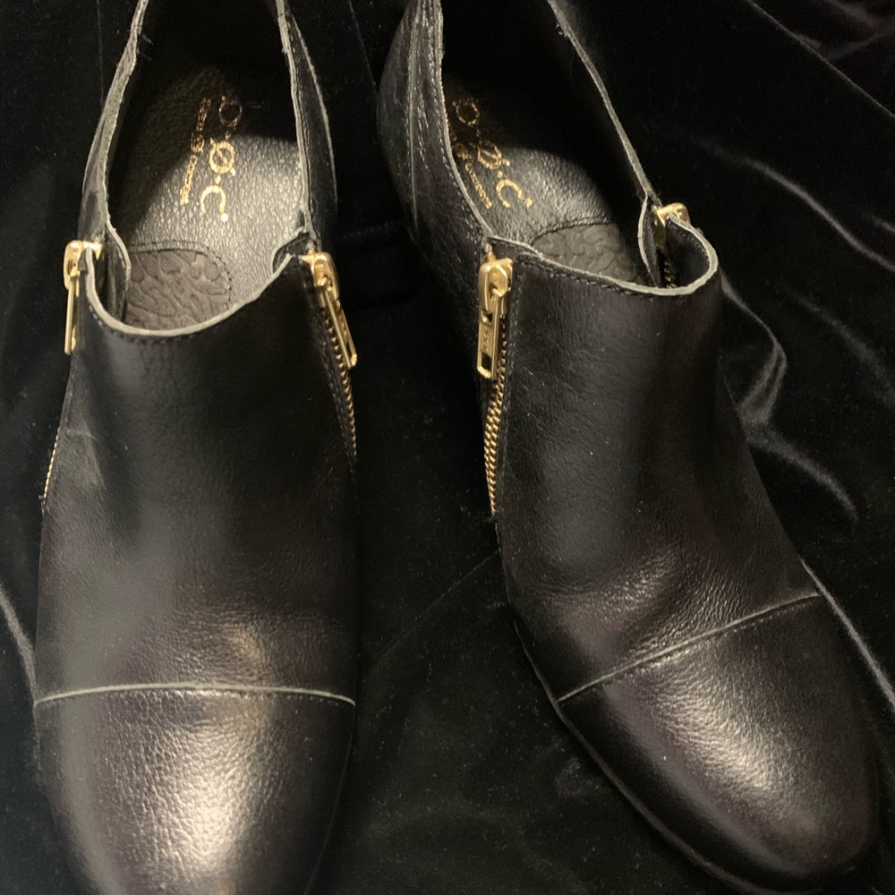 b.o.c (born concept booties). Size 9M.
